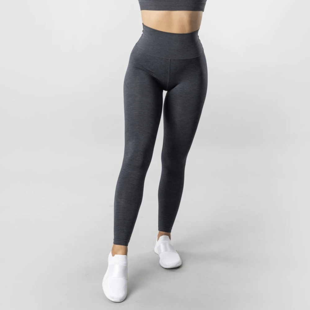 ❤️SOLD❤️ Alphalete OG Revival leggings - Picture 3 of 3